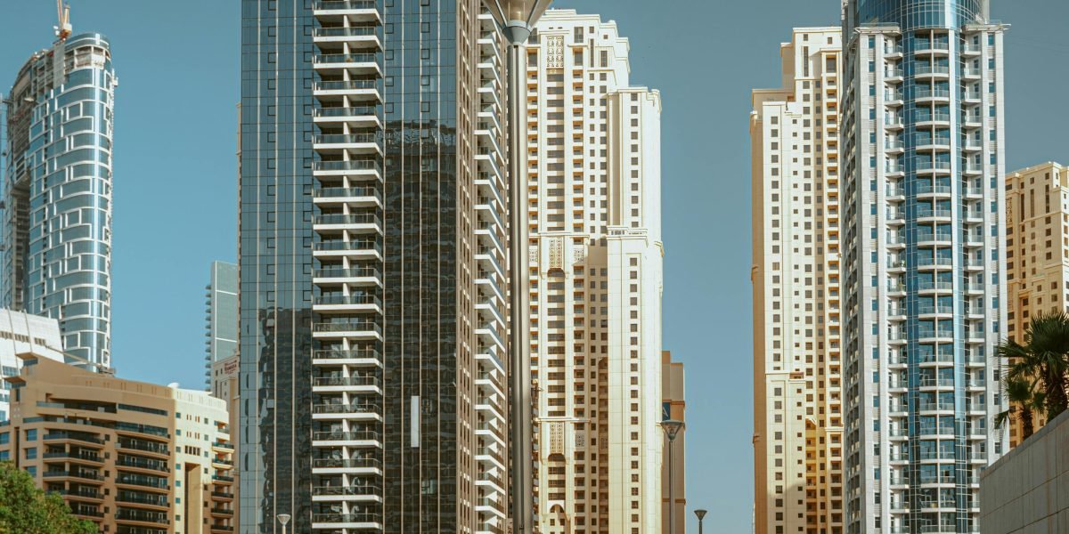 How to Hire a Luxury Real Estate Agent in Dubai in 2026