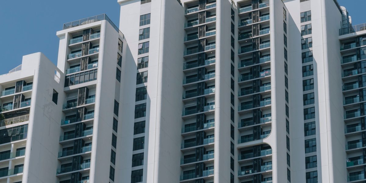 Rent vs Buy in Dubai 2026 How a Rent Real Estate Agent Makes the Difference