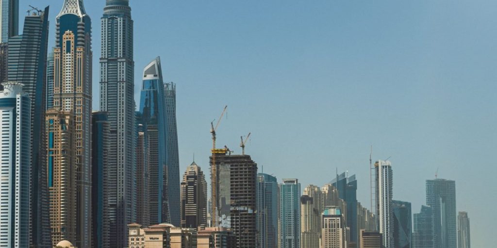 Buying Real Estate in Dubai A Step by Step Guide for Smart Investors